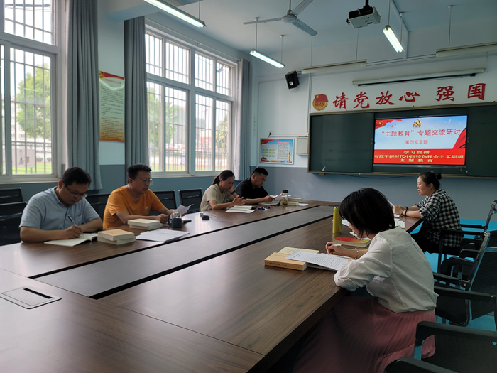 新闻2_副本.jpg 新闻2_副本.jpg