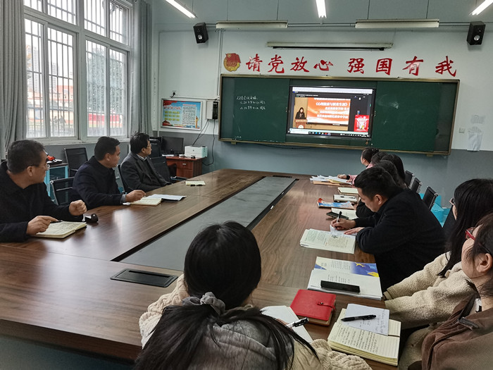 新闻2_副本.jpg 新闻2_副本.jpg