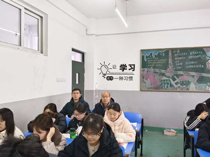 宋校长_副本.jpg 宋校长_副本.jpg